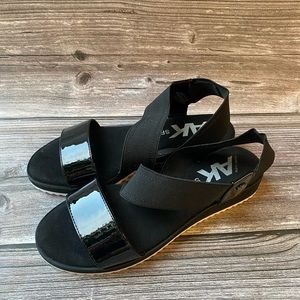 AK Anne Klein Sport Black Platform Sandals size 7